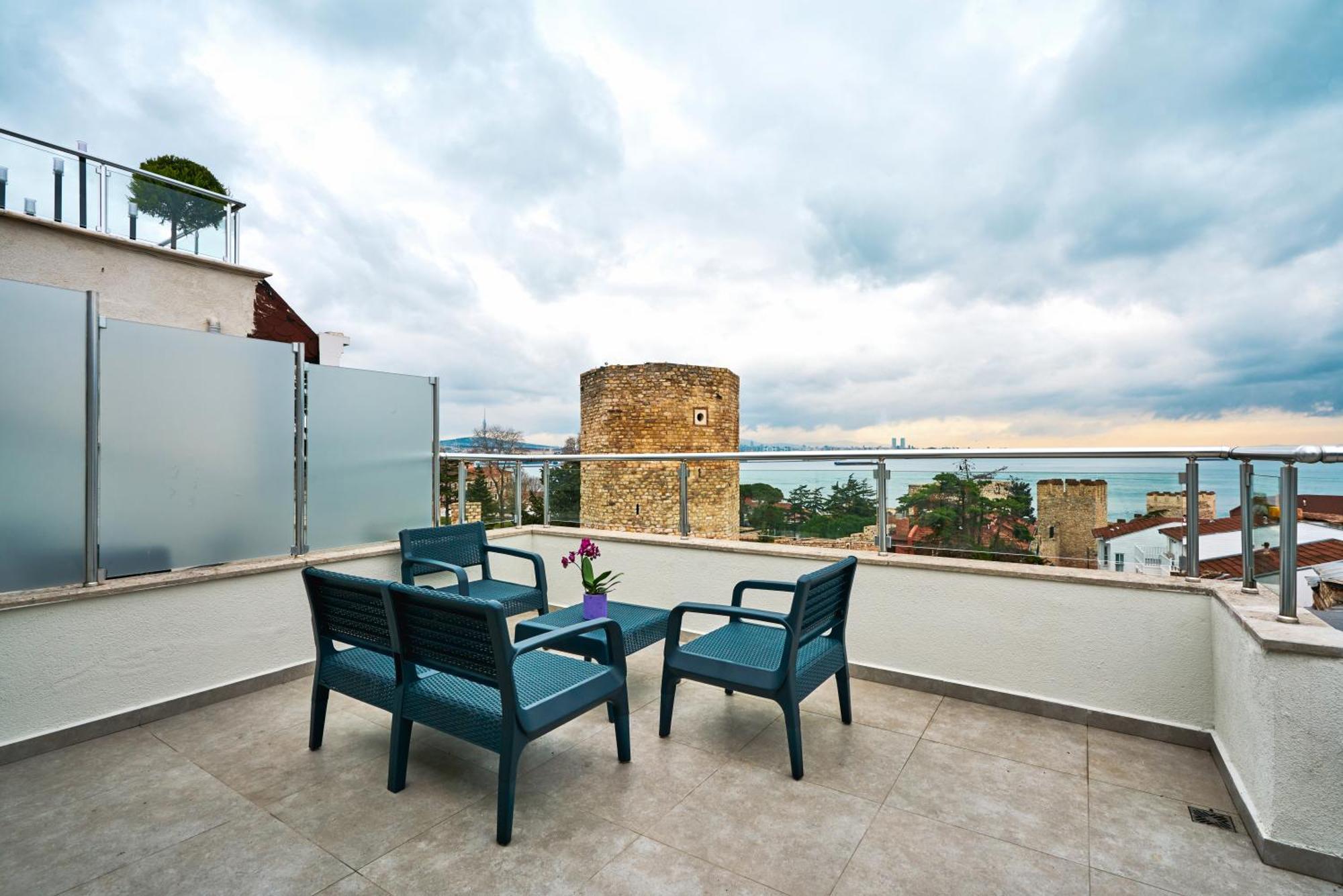 Отель Joyway Sultanahmet 4*